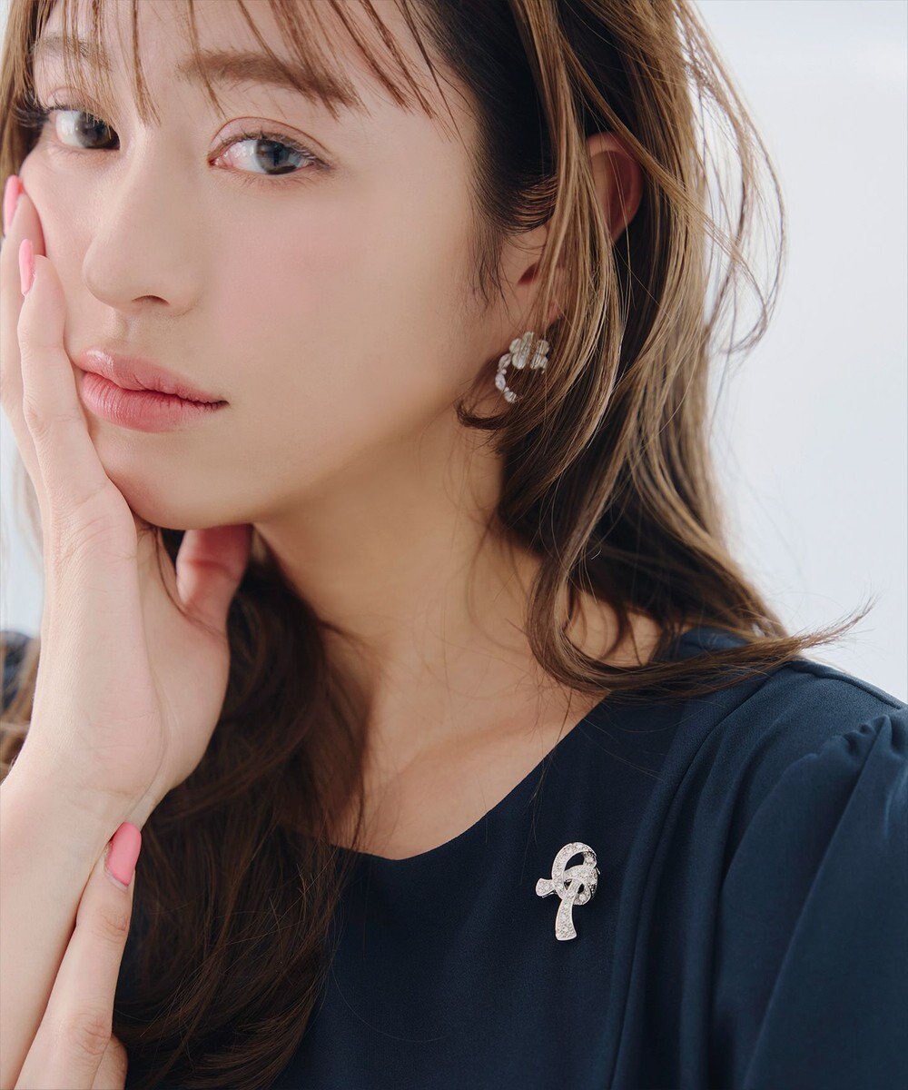 Tiaclasse ダイヤモンドカットブローチシリーズ 