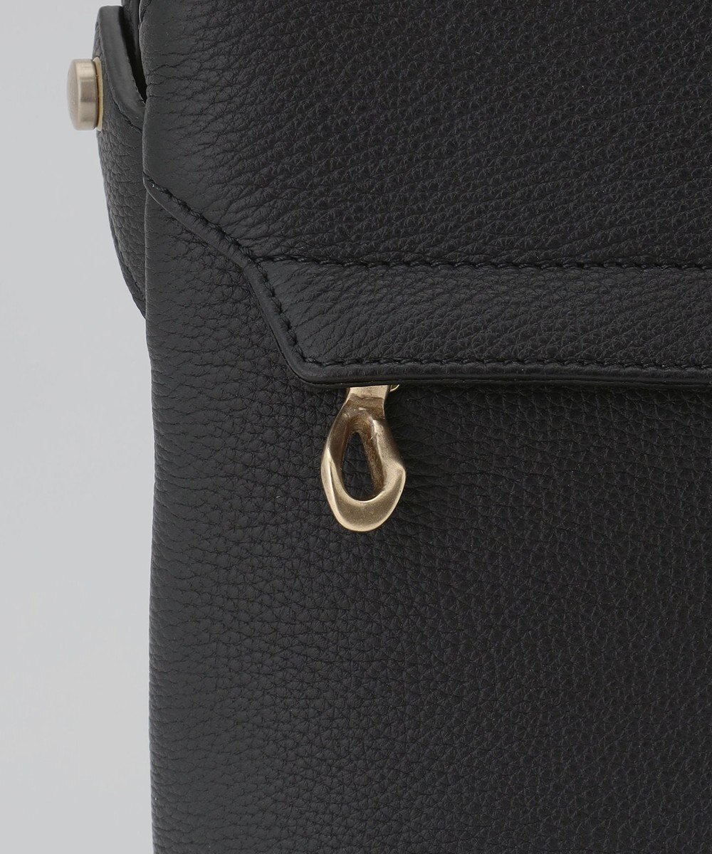 GOTAIRIKU 【ETIAM】シュリンク 縦型ショルダーバッグ《Grace》 