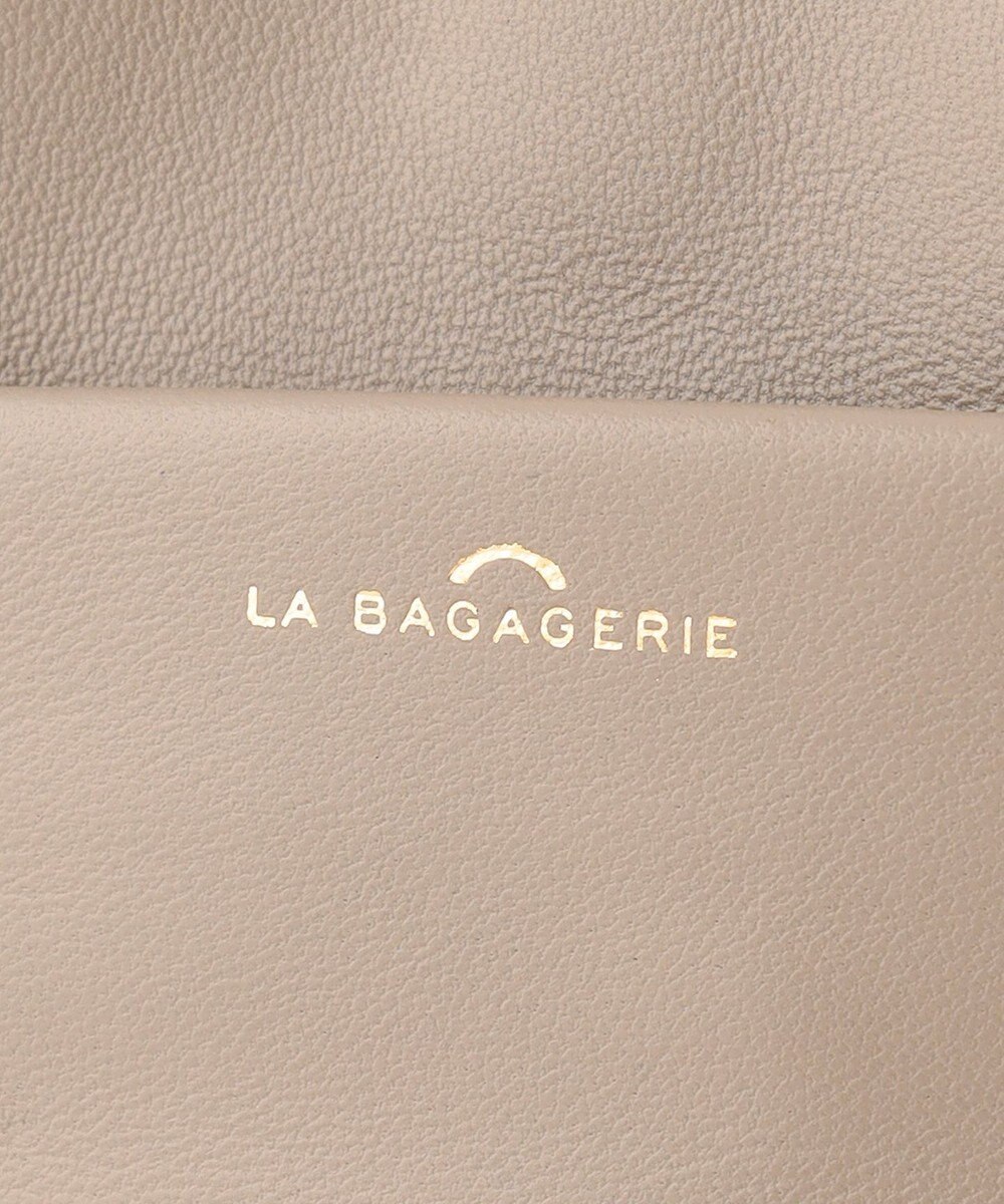LA BAGAGERIE シープレザー　スクエアミニマムポシェット 