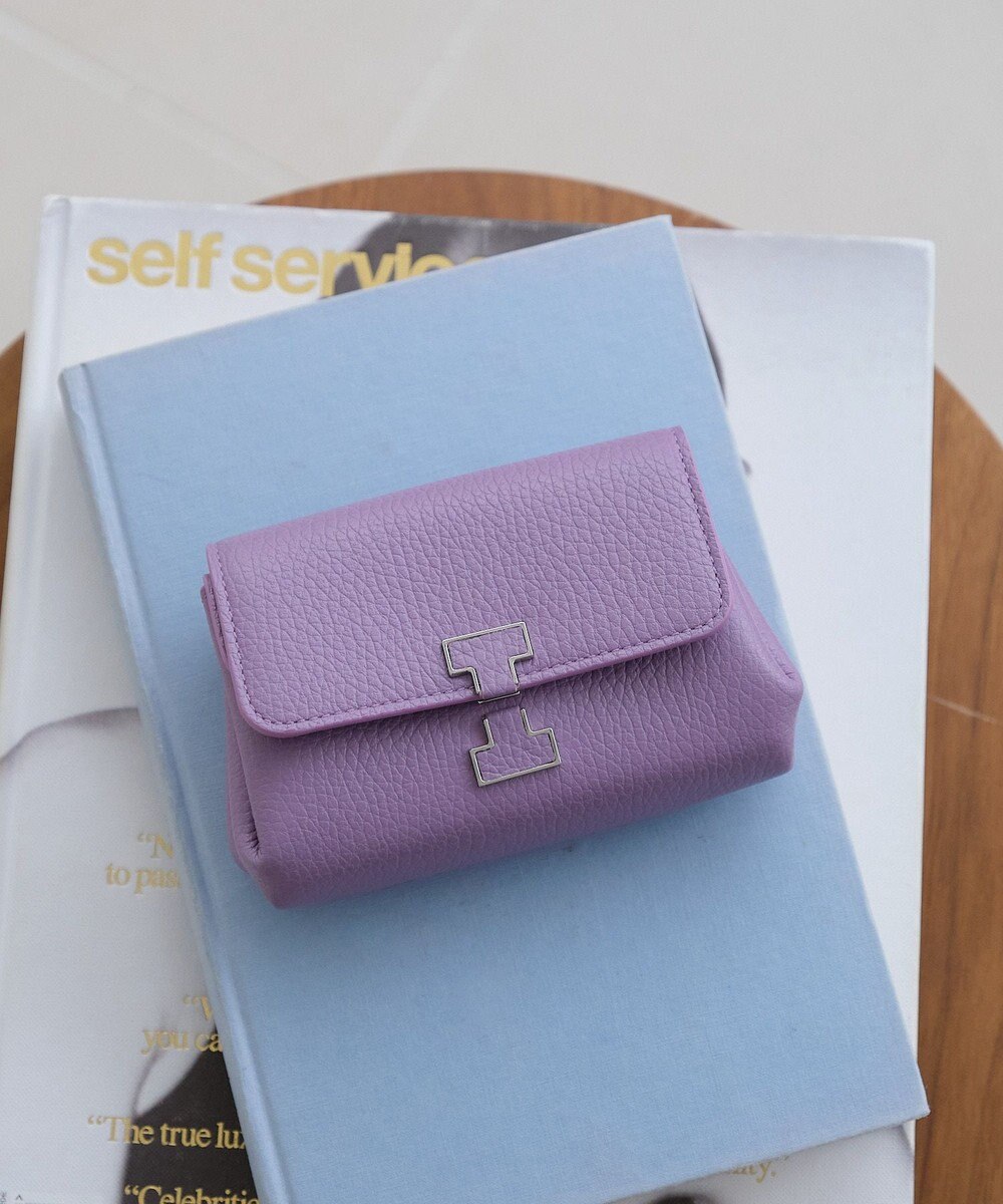 IACUCCI アバ ウォレット CERVO 