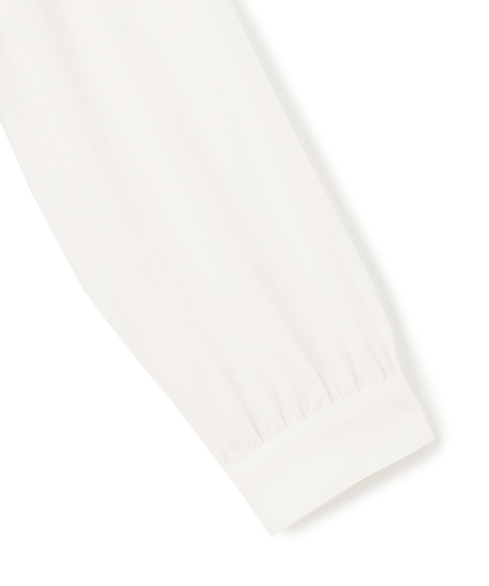 23区 L 【吸水速乾/UVケア/防シワ性】バックサテンアムンゼン パール釦 タック ブラウス 