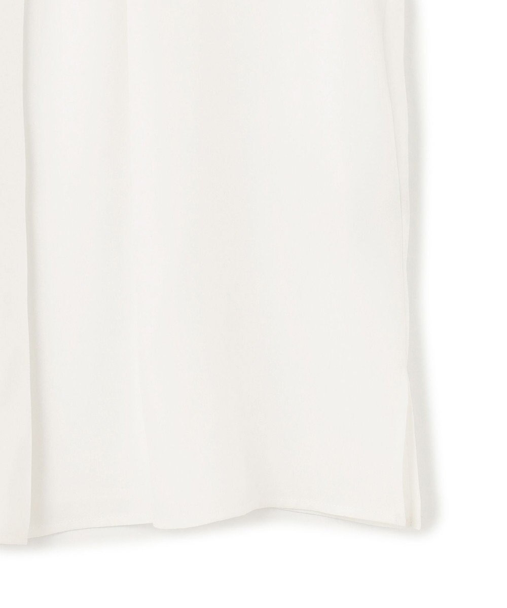 23区 【吸水速乾/UVケア/防シワ性】バックサテンアムンゼン パール釦 タック ブラウス 