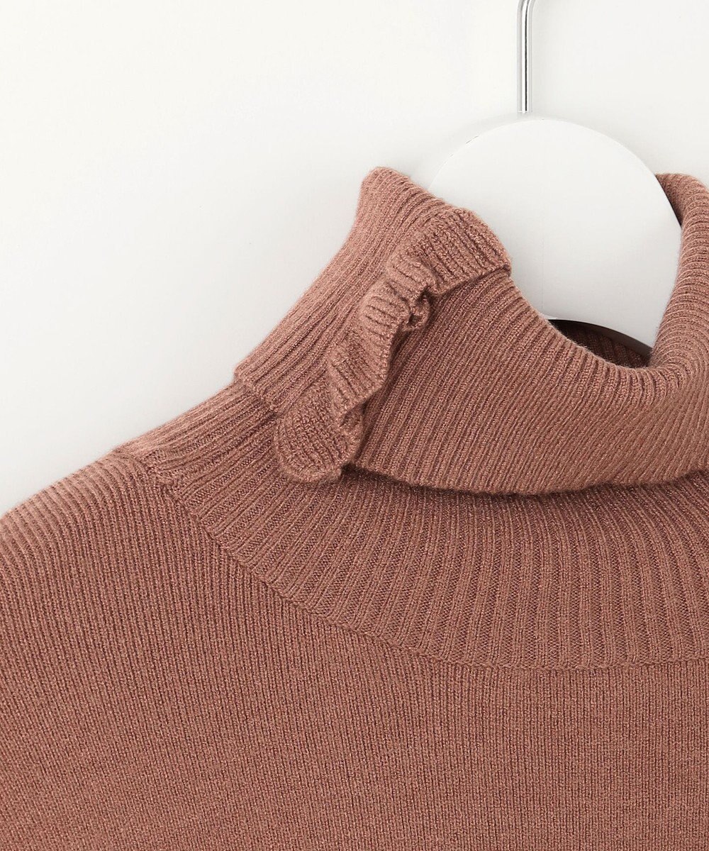 Feroux 【古畑星夏さん着用】フリルネックタートル ニット 