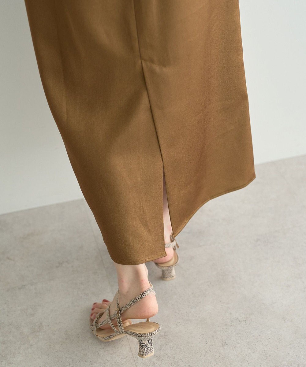 YECCA VECCA シャイニーロングスカート 