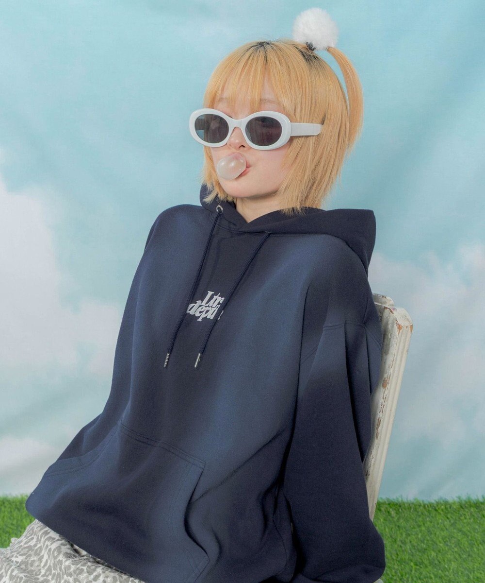 WEGO 【ユニセックス着用ITEM】ハートモチーフプルパーカー 