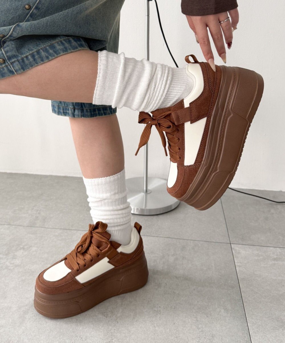 WEGO 厚底ワイドシューレーススニーカー 