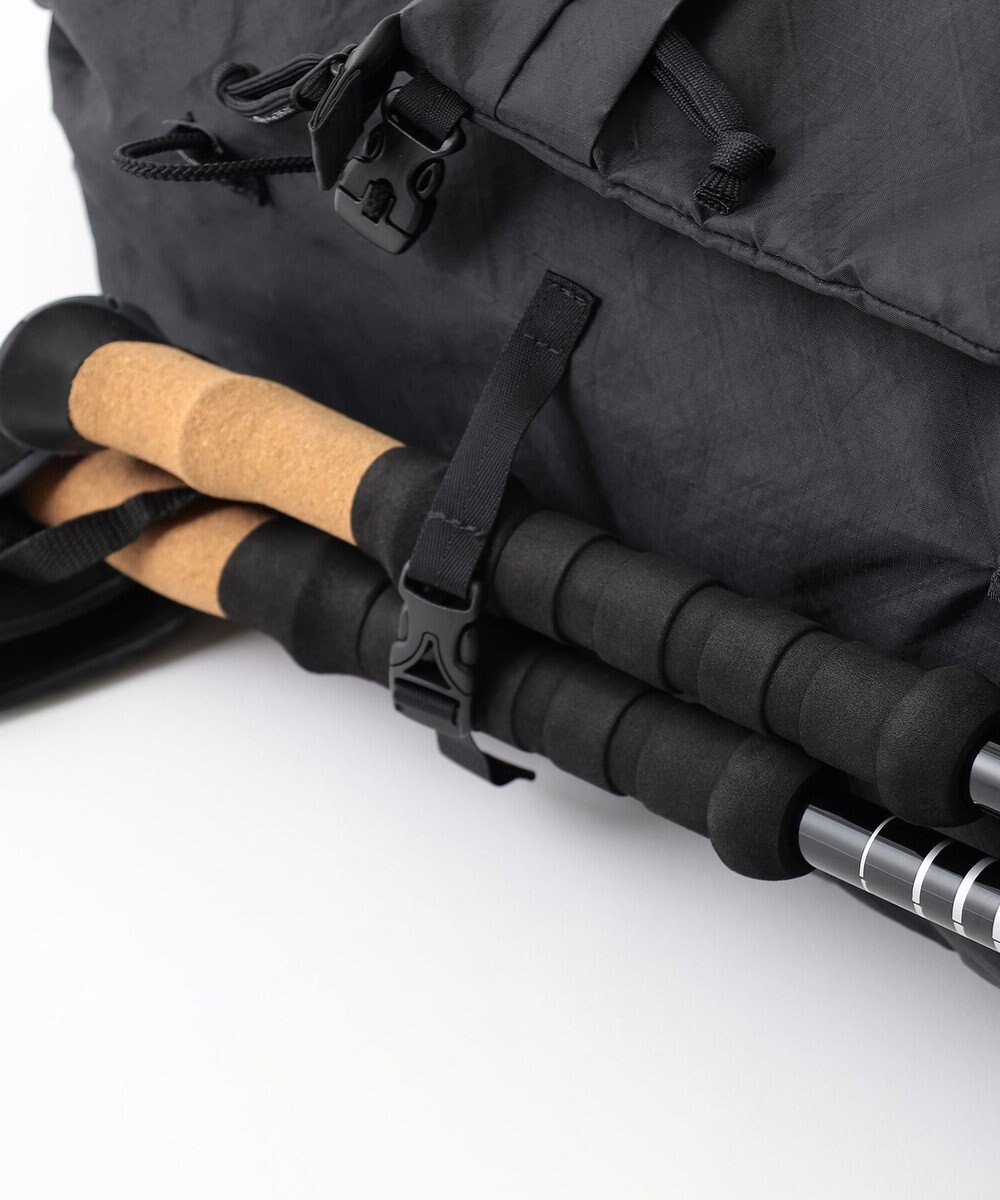 JOSEPH ABBOUD MOUNTAIN 【軽量/ECO撥水/サスティナブル素材/サコッシュが取り外せる】リサイクルリップストップ バックパック 33L 