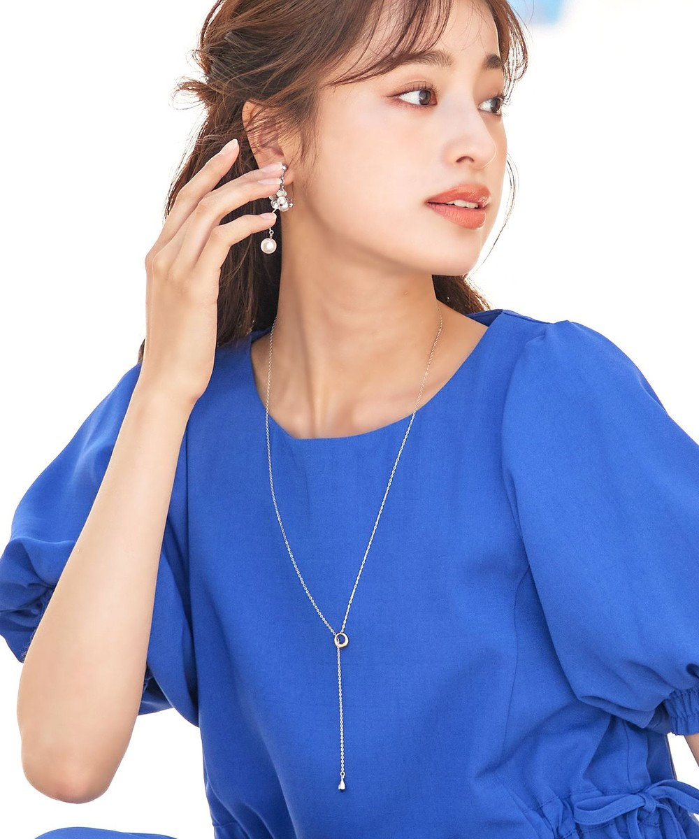 N160a【花】ネックレス　全2色　オシャレ　普段使い　華奢　シンプル　ゴールド