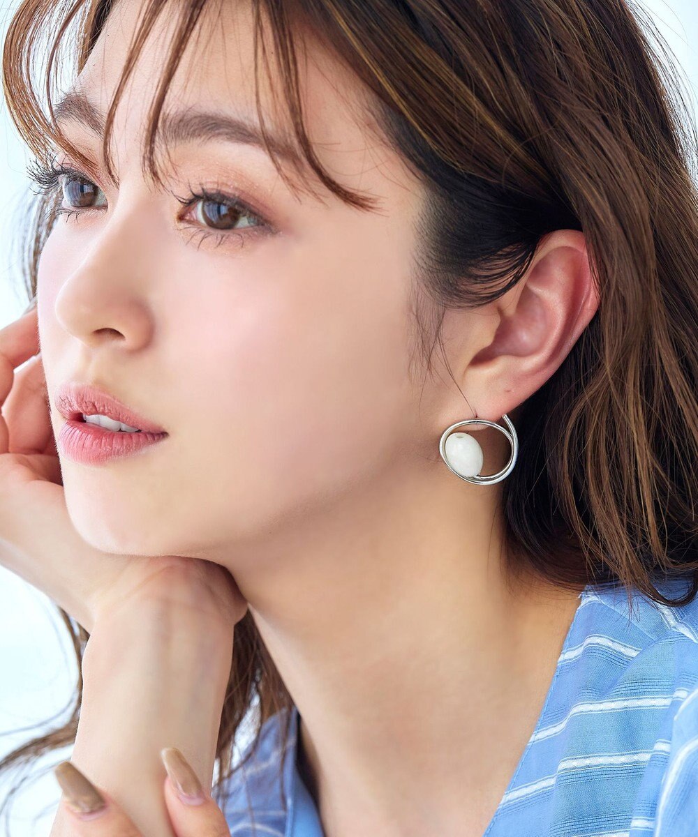 Tiaclasse カラーアクリル＋フープピアス 