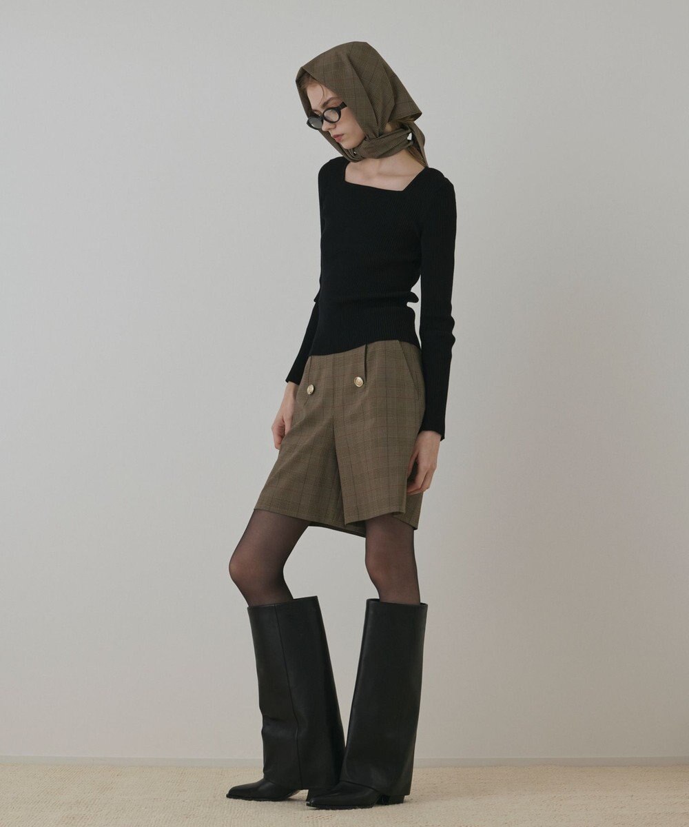 GRACE CONTINENTAL ダブルボタンショートパンツ 