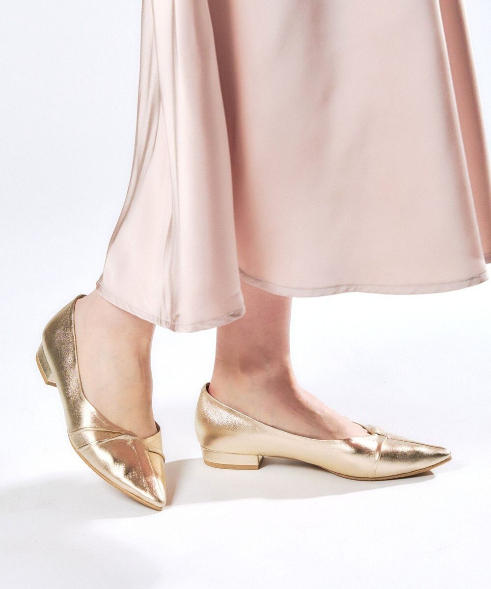 Dominic3 センターギャザー ポインテッドソフトカッター 