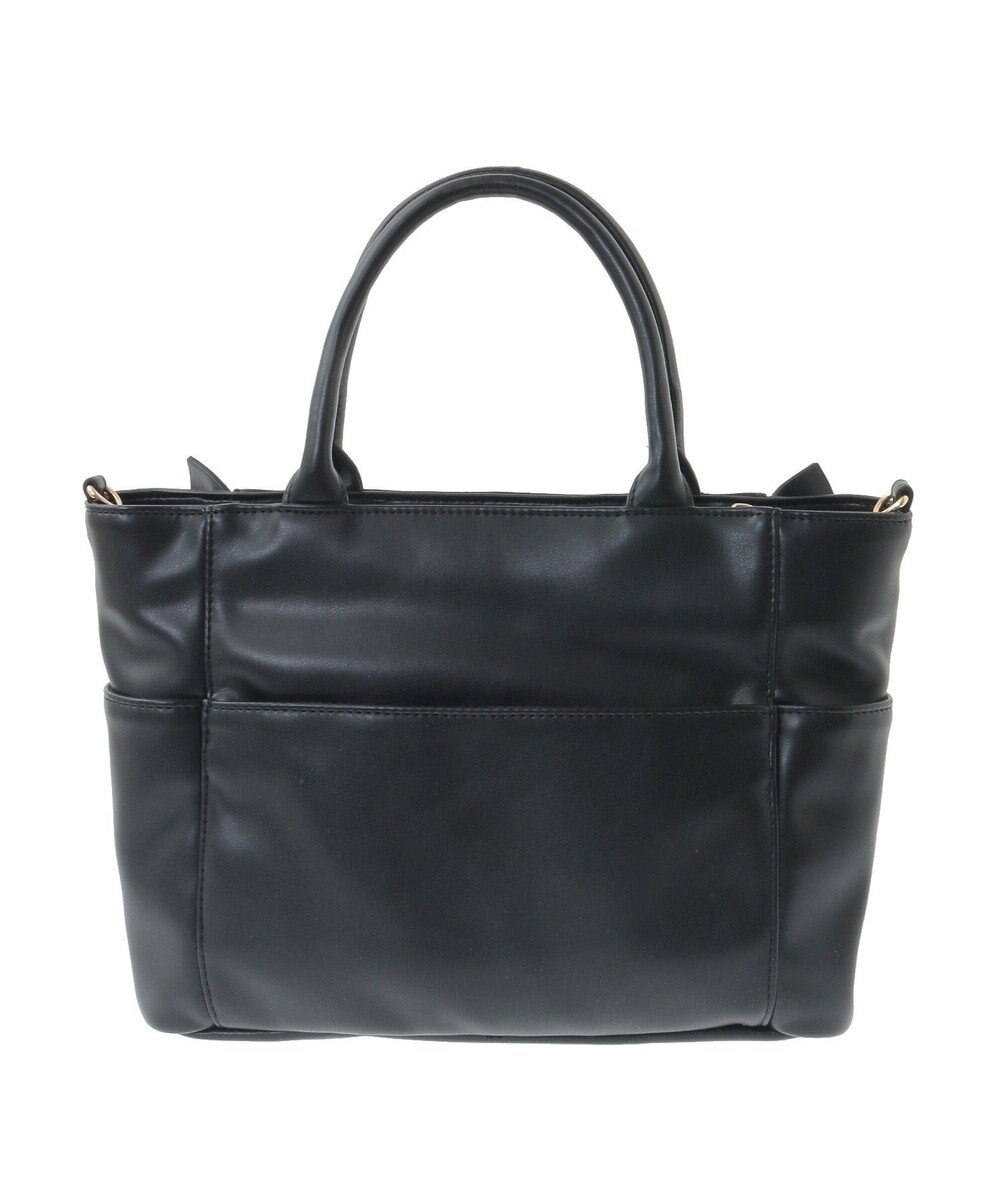 Maison de FLEUR チャーム付きリボンキルティング2Wayトート 