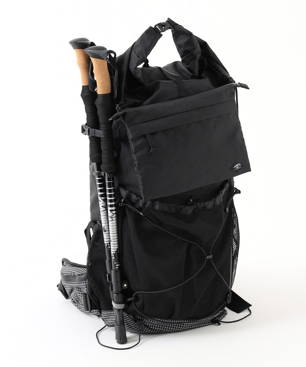 JOSEPH ABBOUD MOUNTAIN 【軽量/ECO撥水/サスティナブル素材/サコッシュが取り外せる】リサイクルリップストップ バックパック 33L 