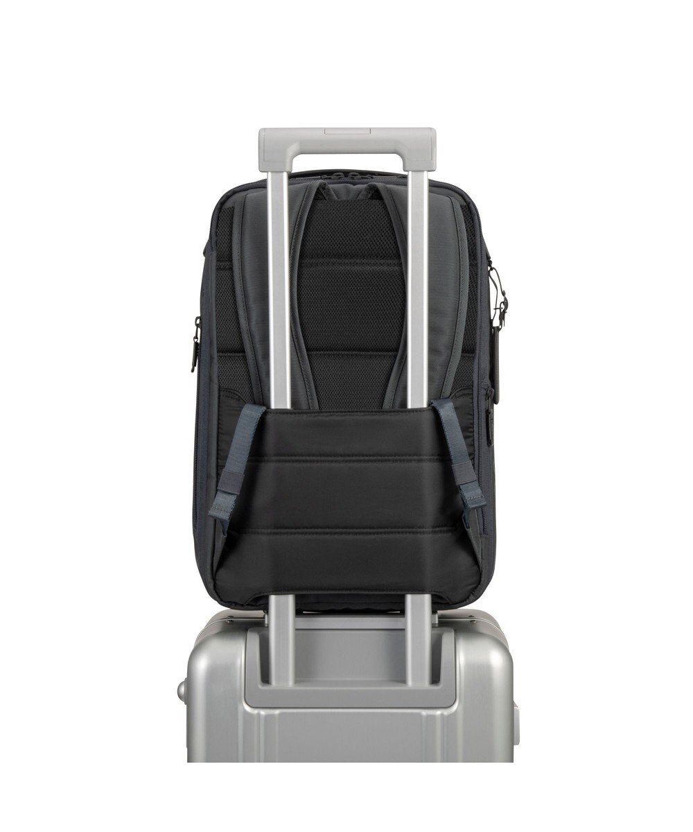 ZERO HALLIBURTON  ＺＥＳＴ３ ビジネスリュック  B4サイズ 15.6インチPC収納 17/21L 2気室 エキスパンド 81731 