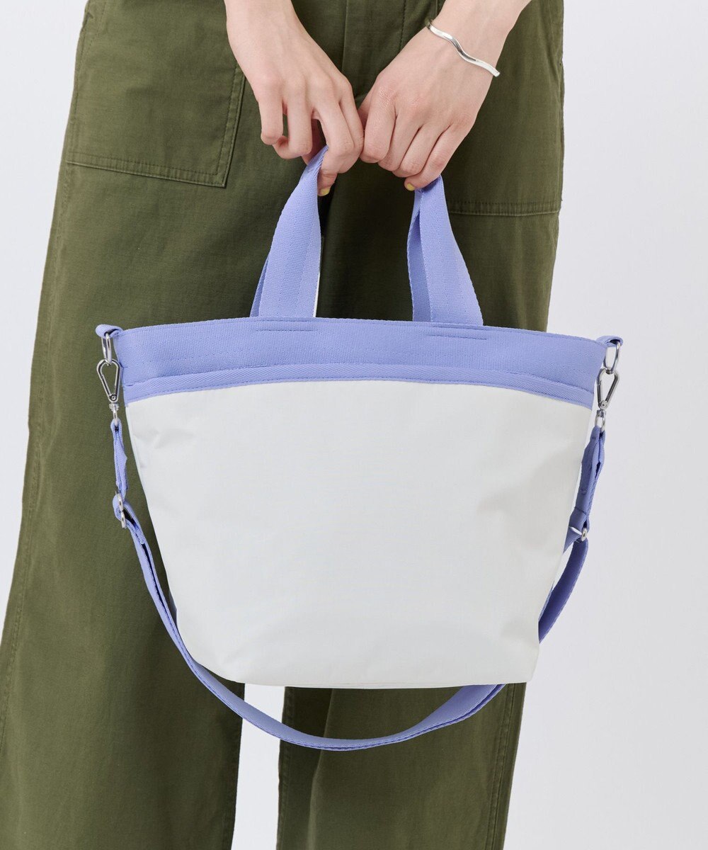 LeSportsac BUCKET TOTE/メレンゲ/ペリウィンクルドリーム 