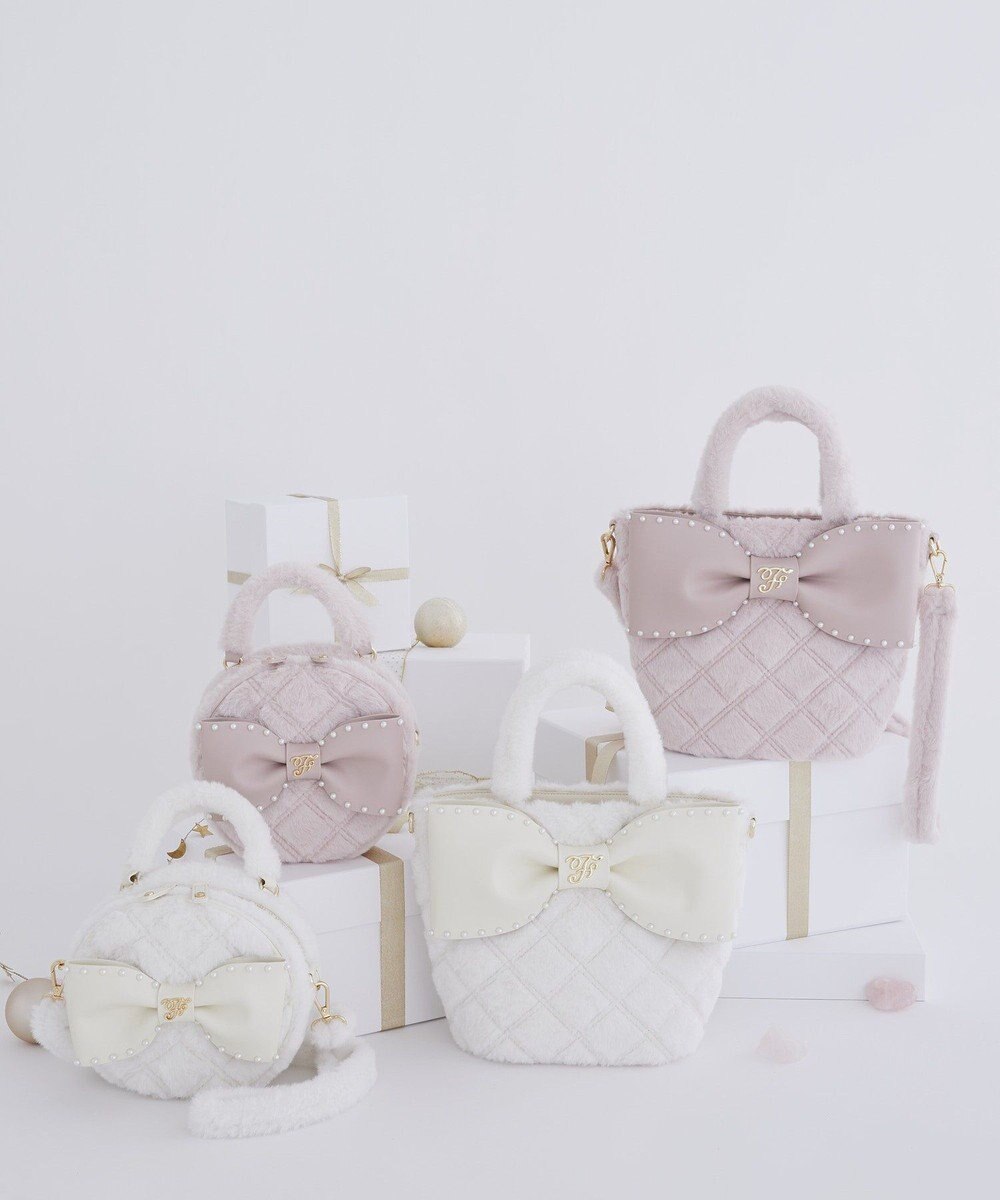 Maison de FLEUR フェイクファーパールリボントートバッグ 