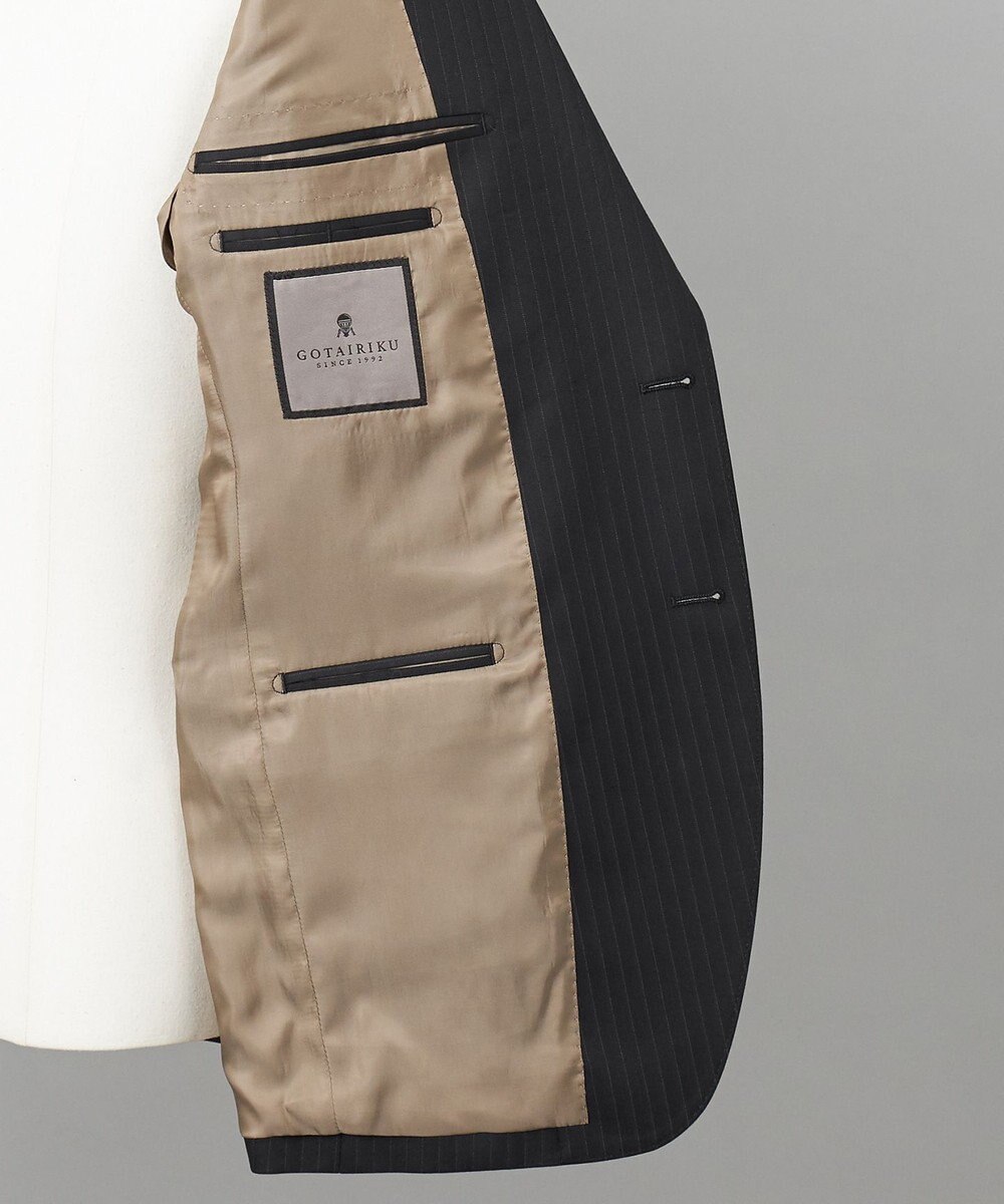 GOTAIRIKU 横に伸びる【TasmaniaWool/タマニアウール】ストレッチ スーツ（ブラックストライプ） 