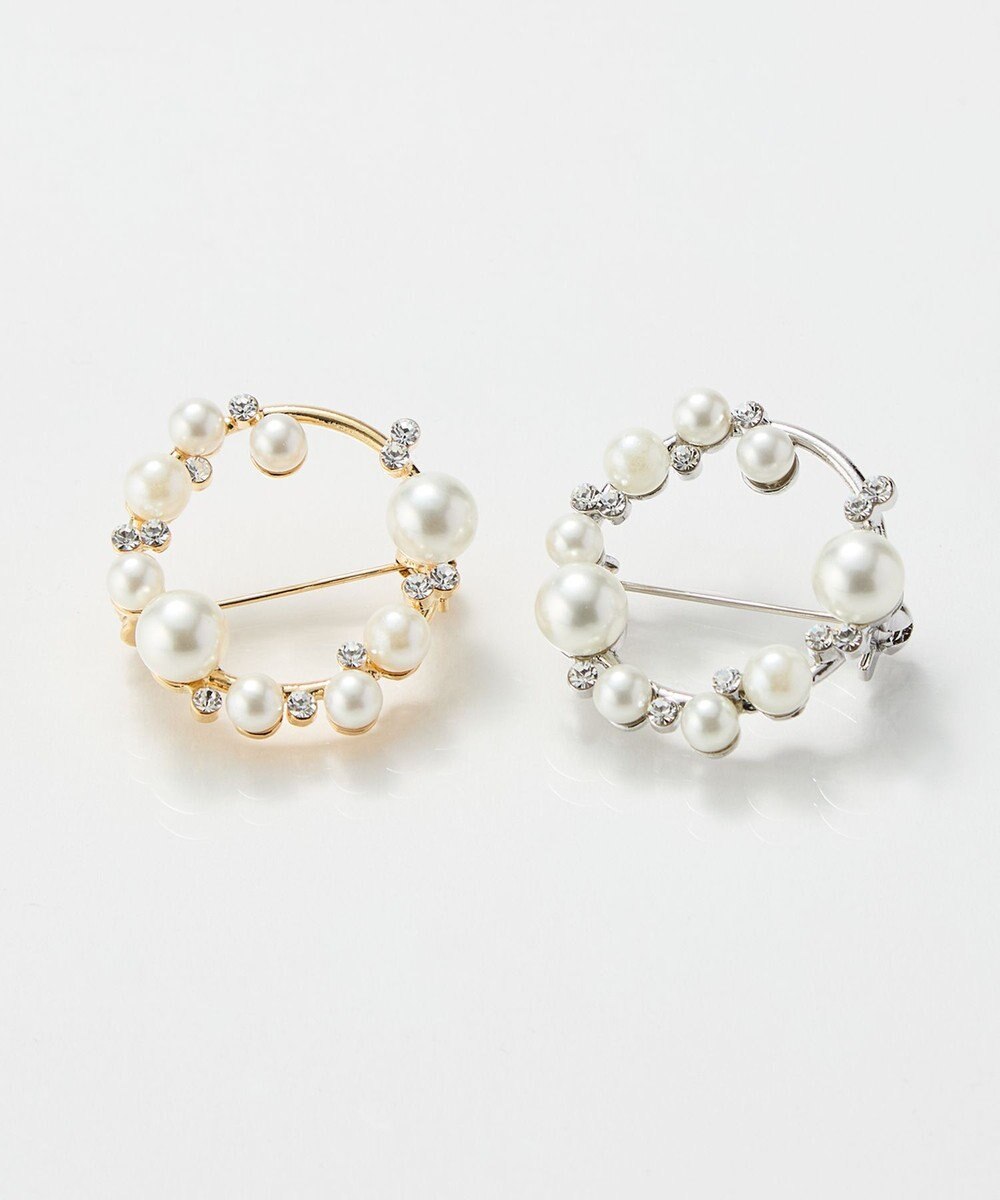 Phoebe フォーマルパールビジューサークルブローチ　ゴールド 