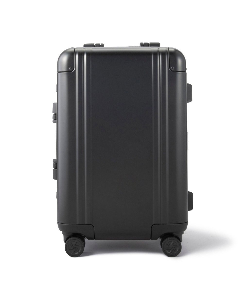 ZERO HALLIBURTON 【雑誌掲載】Classic Aluminum 3.0 機内持ち込みスーツケース 33L 94402 