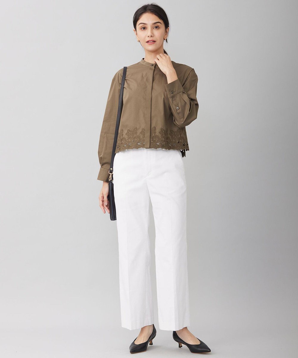 自由区 【洗える】裾刺繍エンブロイダリー ブラウス 