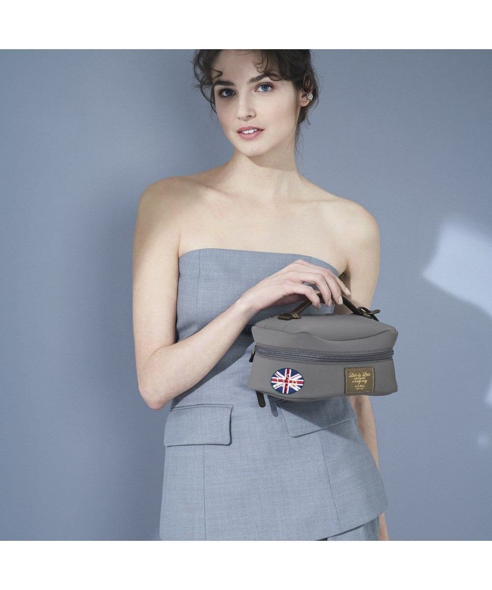 A.D.M.J. 【魔法の様に軽い】マジックライト/フラッグワッペンバニティバッグM 