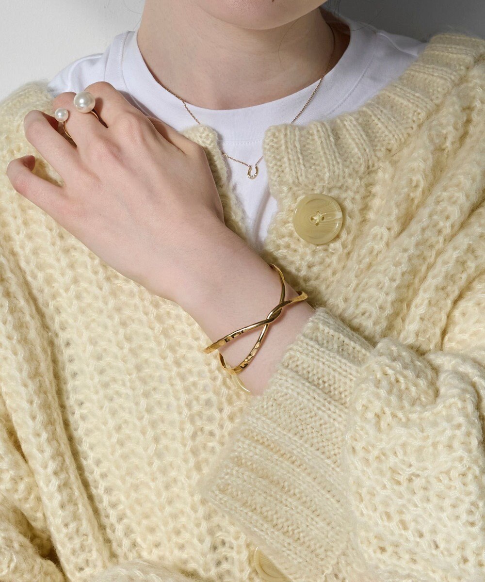 Phoebe トップクロスワイドカフバングル 
