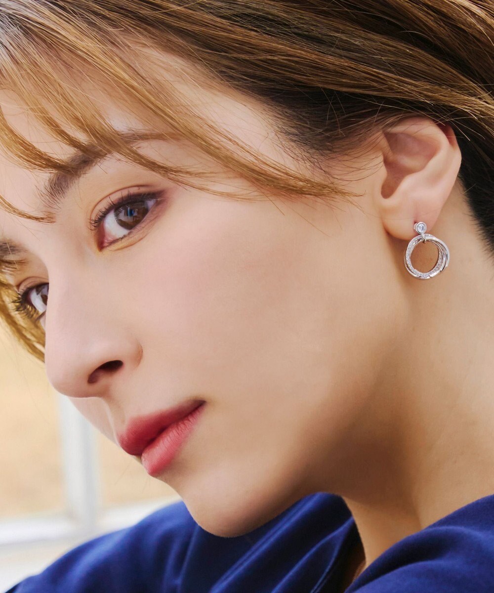 Tiaclasse 【金属アレルギー対応】　ストーンフープバインドピアス 