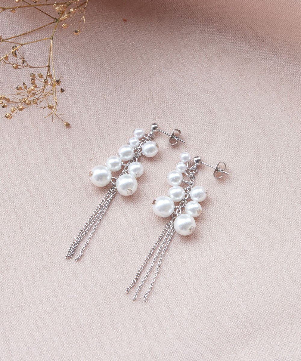 Tiaclasse パール＋タッセルチェーンピアス 