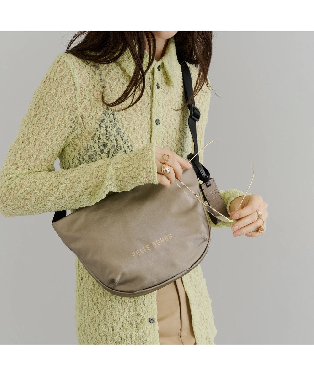 PELLE BORSA コンパクトラウンドショルダー Cheers チアーズ 4686 