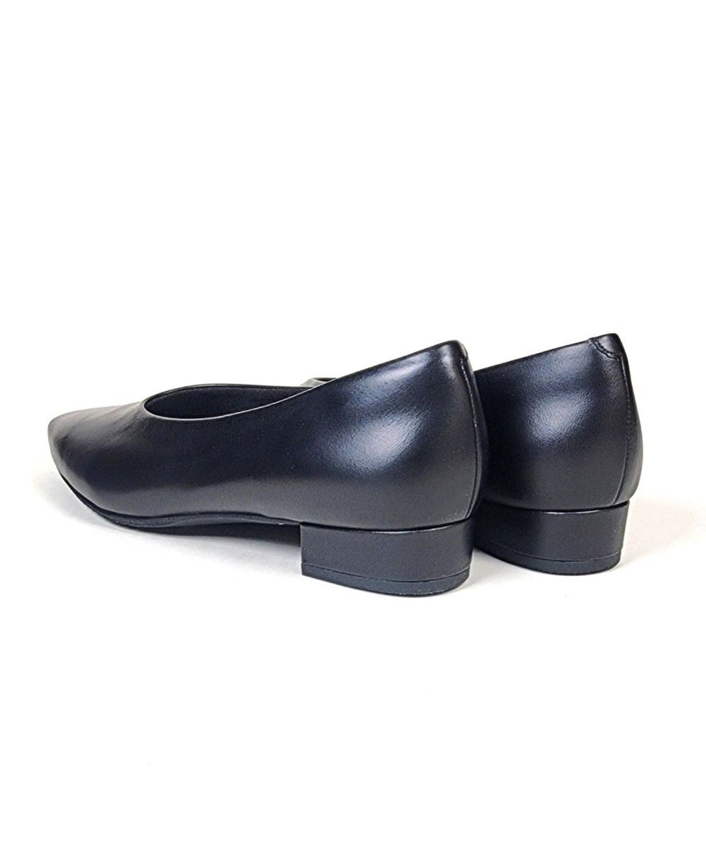 Dominic3 ディープカット レザーパンプス 