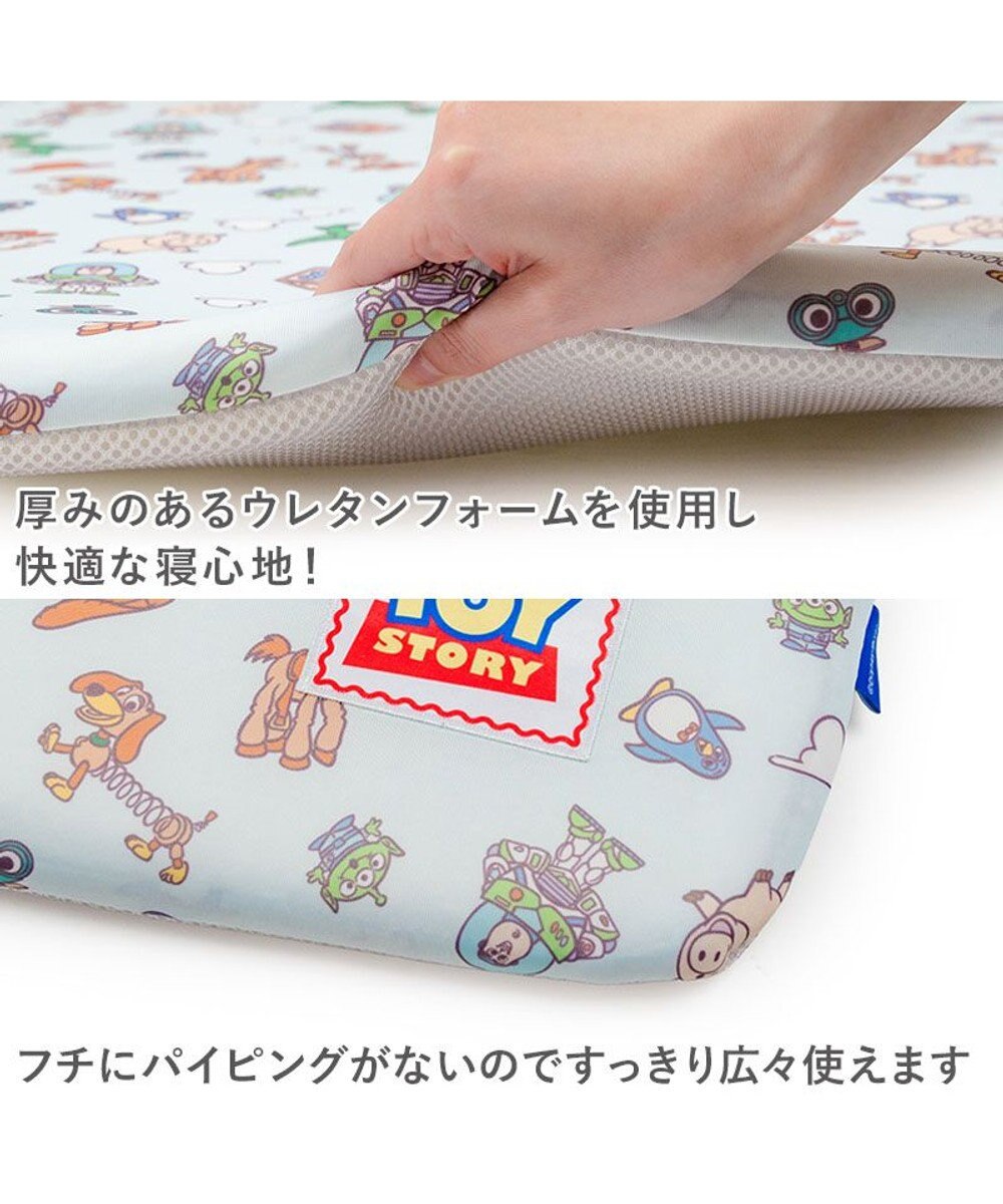 PET PARADISE ディズニー トイ・ストーリー もちっと クール マット Ｓ  《総柄》 