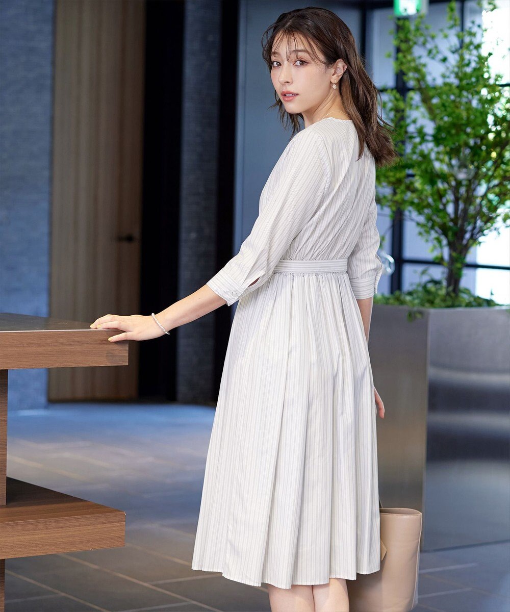 Tiaclasse 【洗える】ベルト付きストライプワンピース 