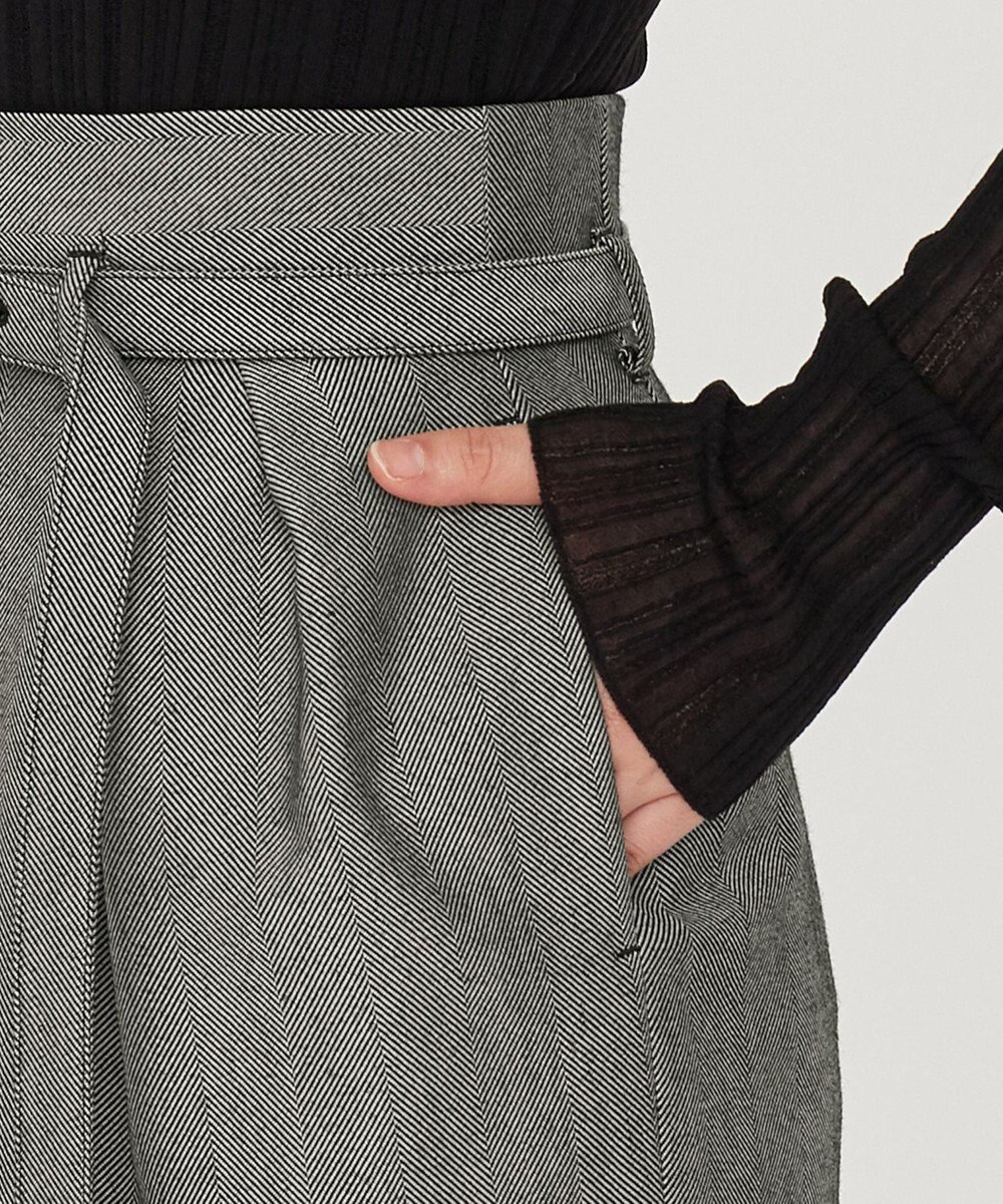 uncrave ヘリンボーンスーツ スカート（uncrave WHITE） 