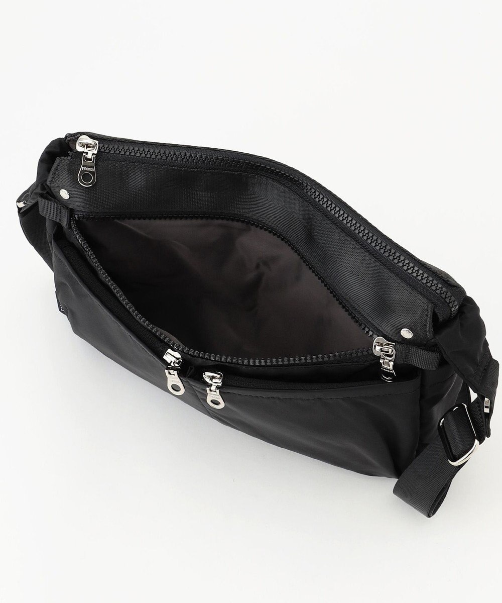 Y'SACCS テープデザイン　トラベルショルダーバッグ 