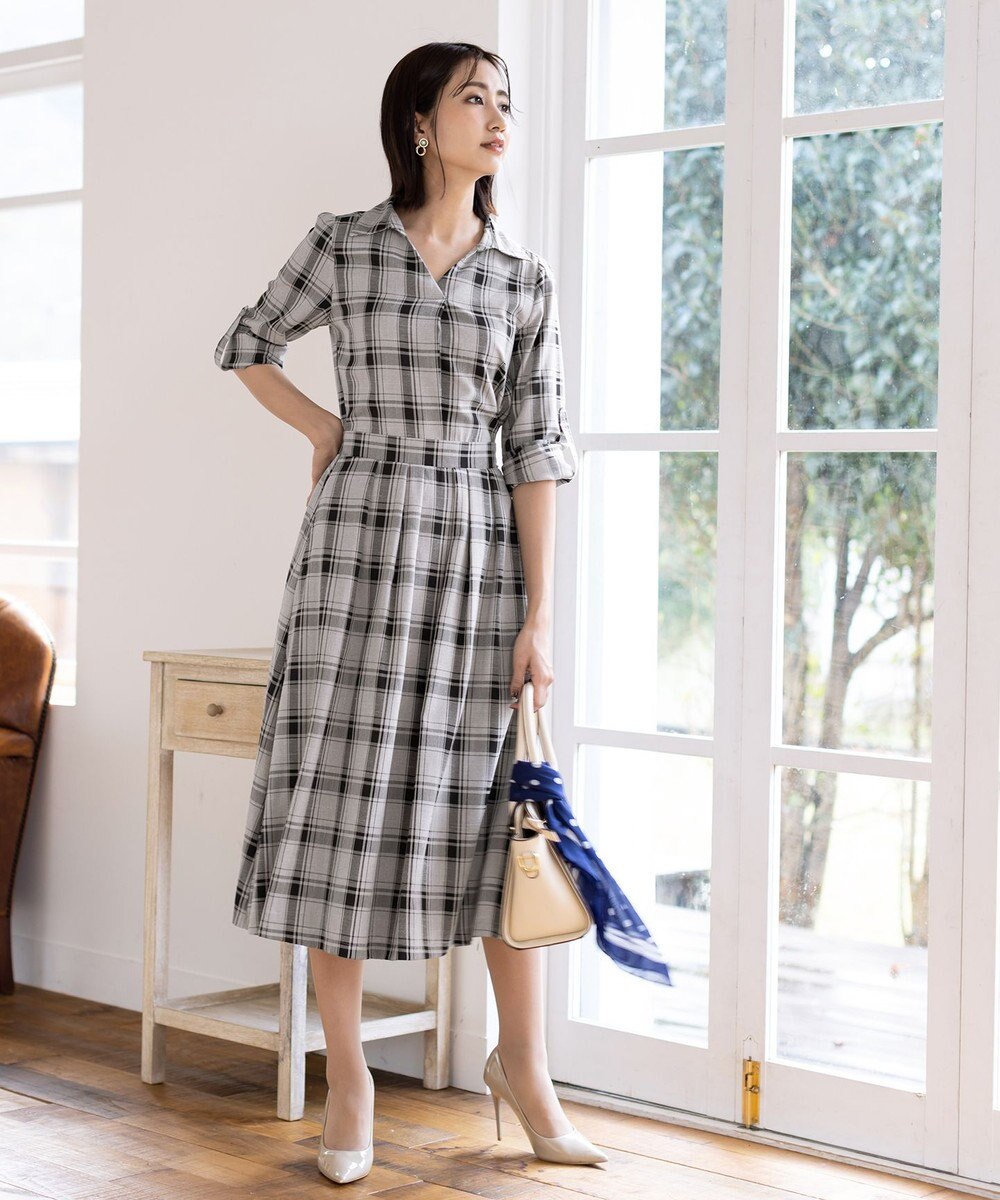 Tiaclasse L 【洗える】小顔効果も期待できるスキッパーシャツワンピース 