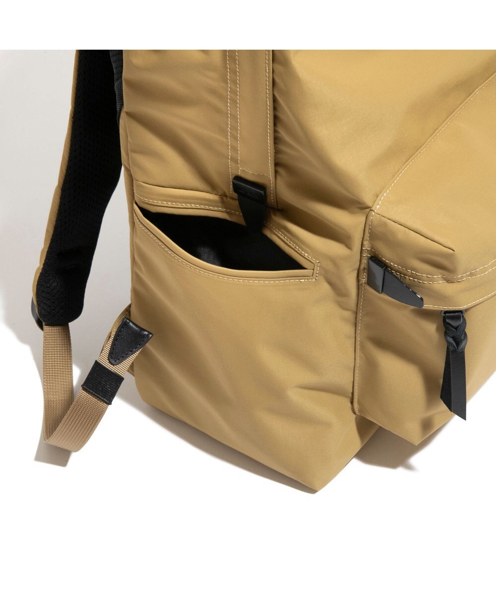 ACE BAGS & LUGGAGE UNTRACK CITY/3LS デイパックM 60375 アントラック 