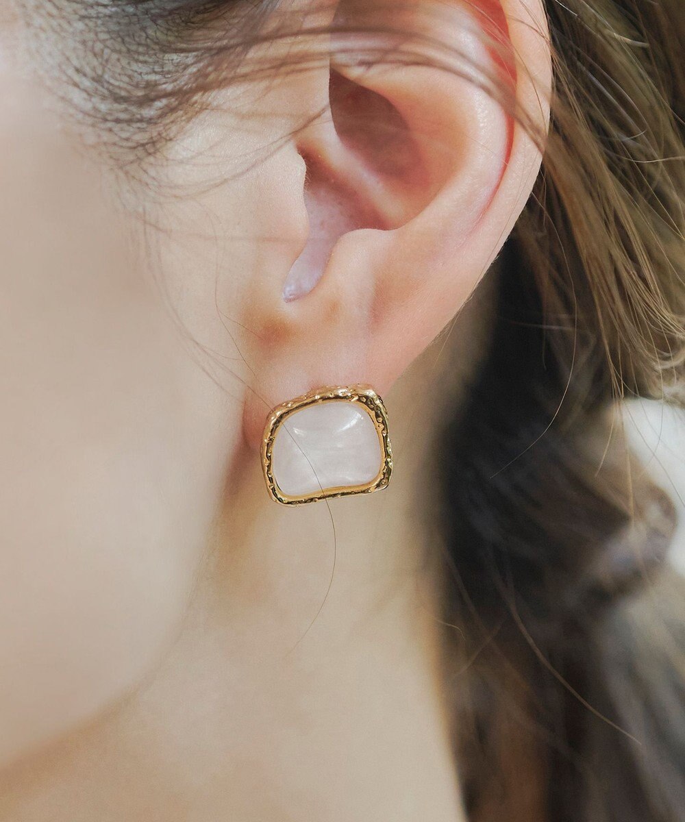 Tiaclasse カラースクエアピアス 