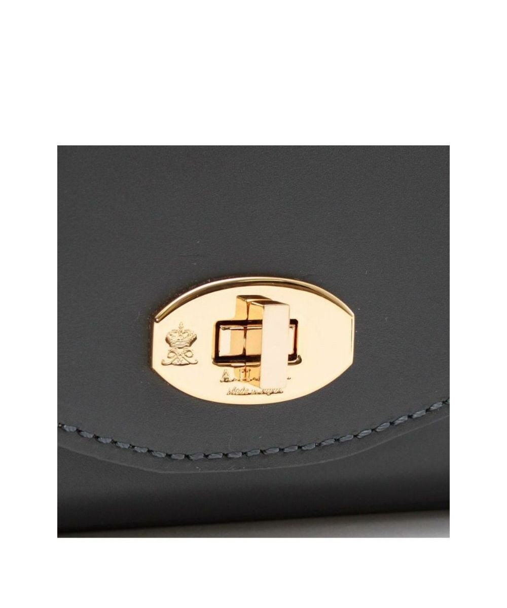 A.D.M.J. 【牛革】ヴィッテリアルマスクエアショルダー 