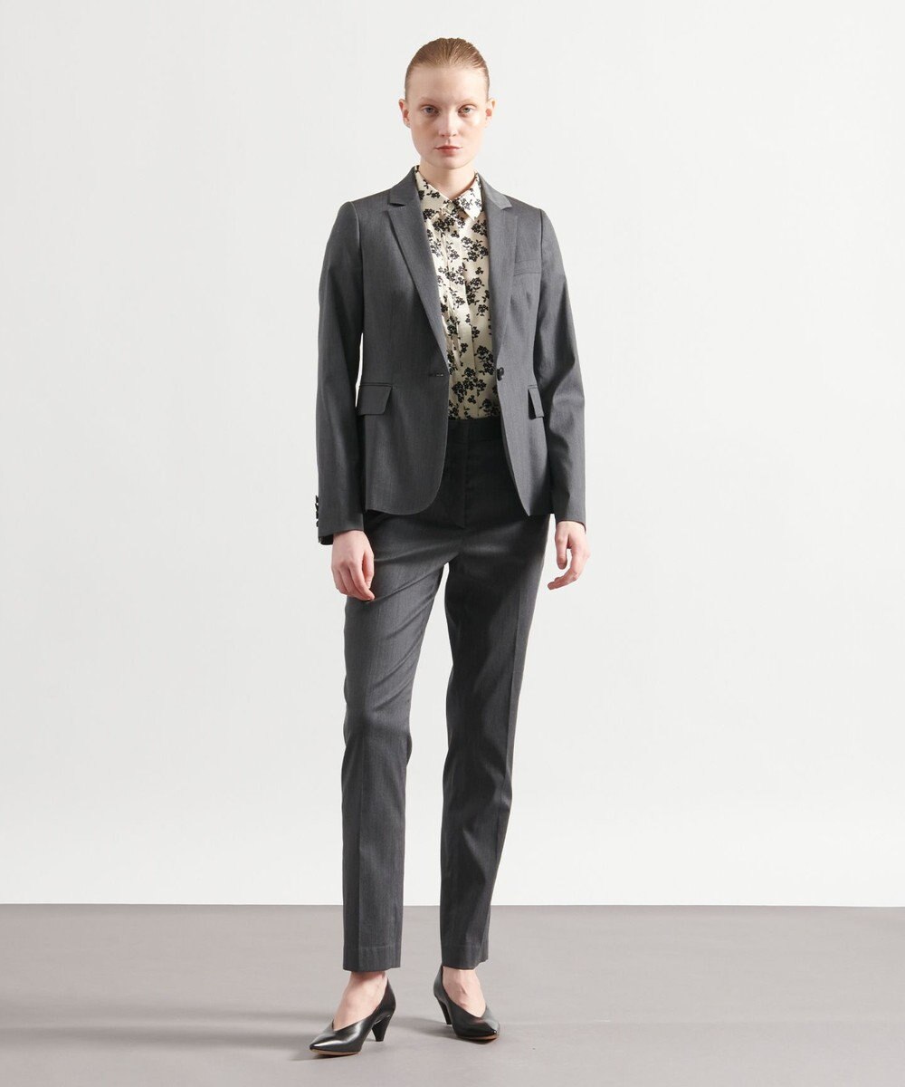 JOSEPH ウールバイストレッチ　テーパードトラウザーズ 