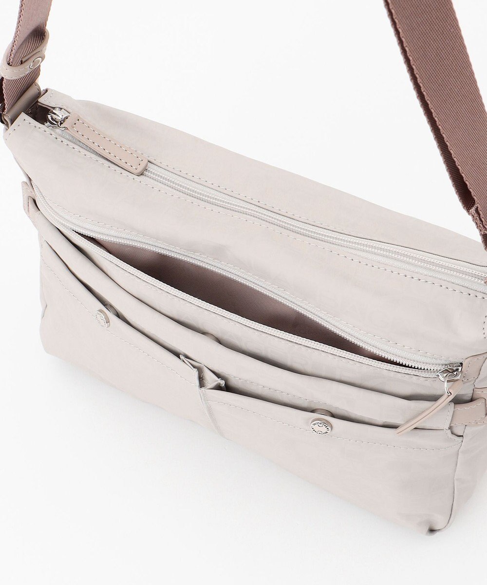 LA BAGAGERIE モノグラム　スクエアナイロンショルダー　Mサイズ 