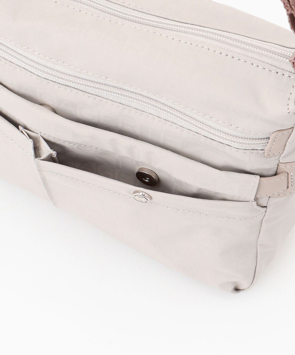 LA BAGAGERIE モノグラム　スクエアナイロンショルダー　Mサイズ 