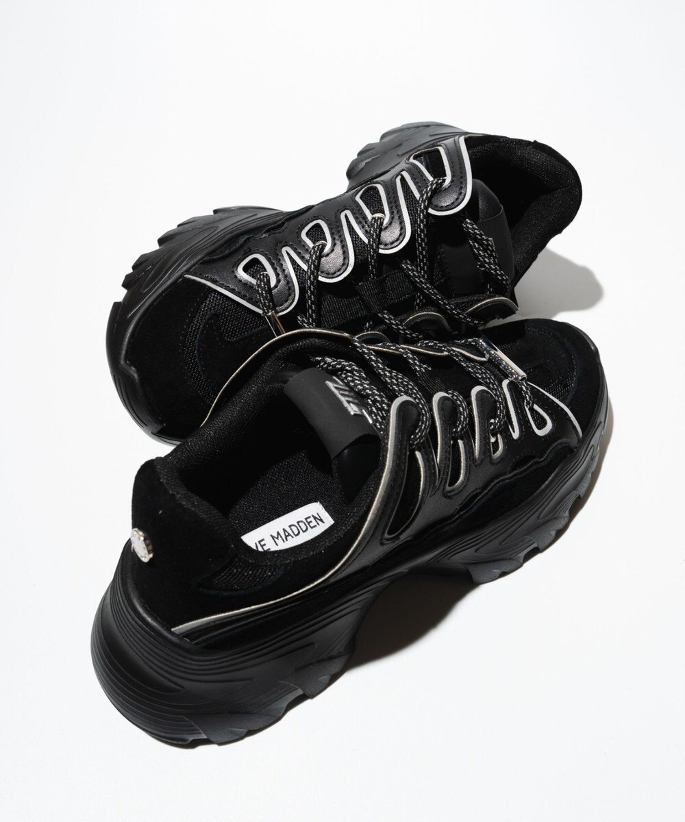 Steve Madden プラットフォーム Booster スニーカー BOOSTER パイピングボリュームソールスニーカー / STEVE MADDEN