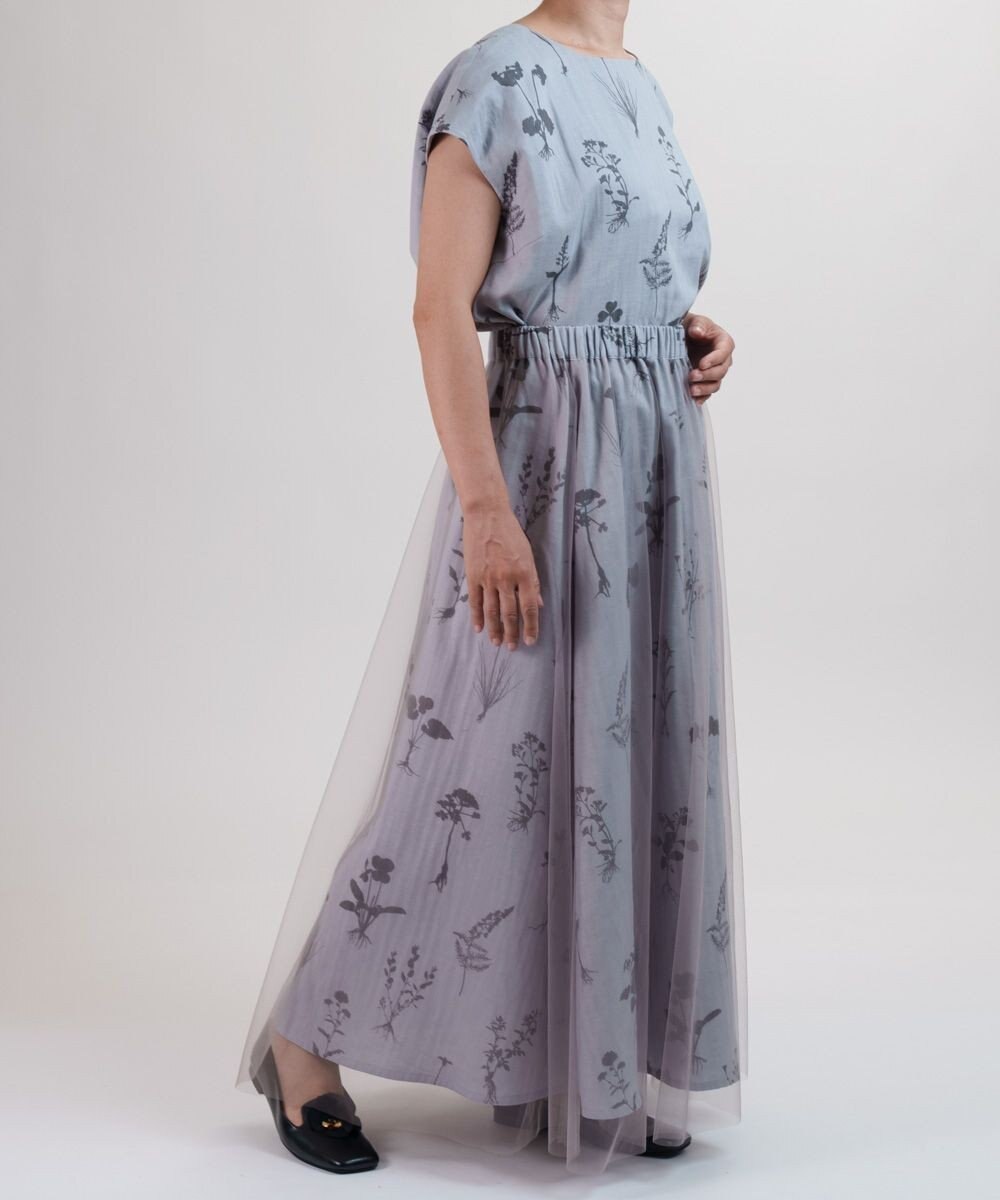 muuc 【ゆったりシルエットで涼しく上品】植物の影絵プリント プルオーバー 