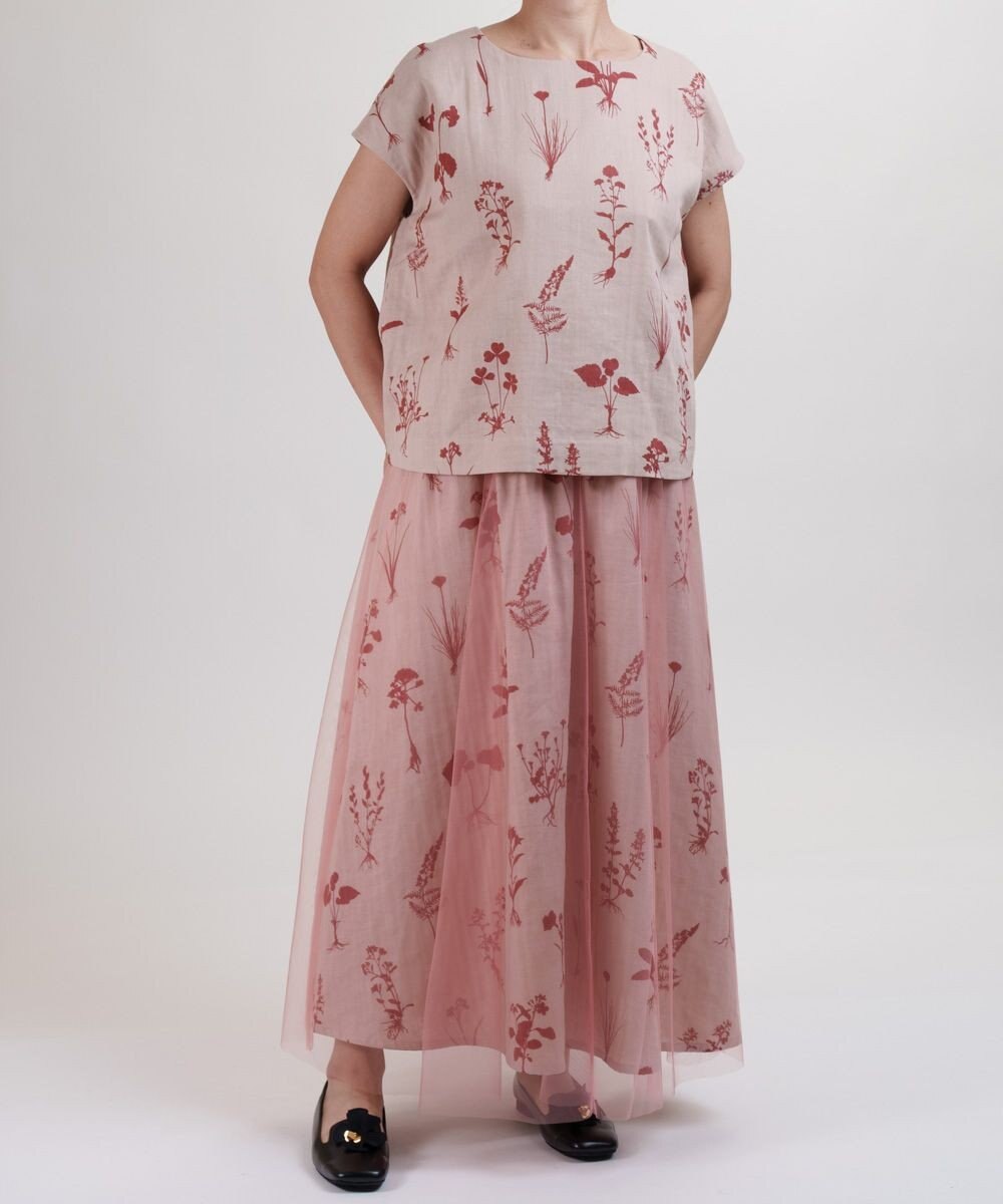 muuc 【ゆったりシルエットで涼しく上品】植物の影絵プリント プルオーバー 