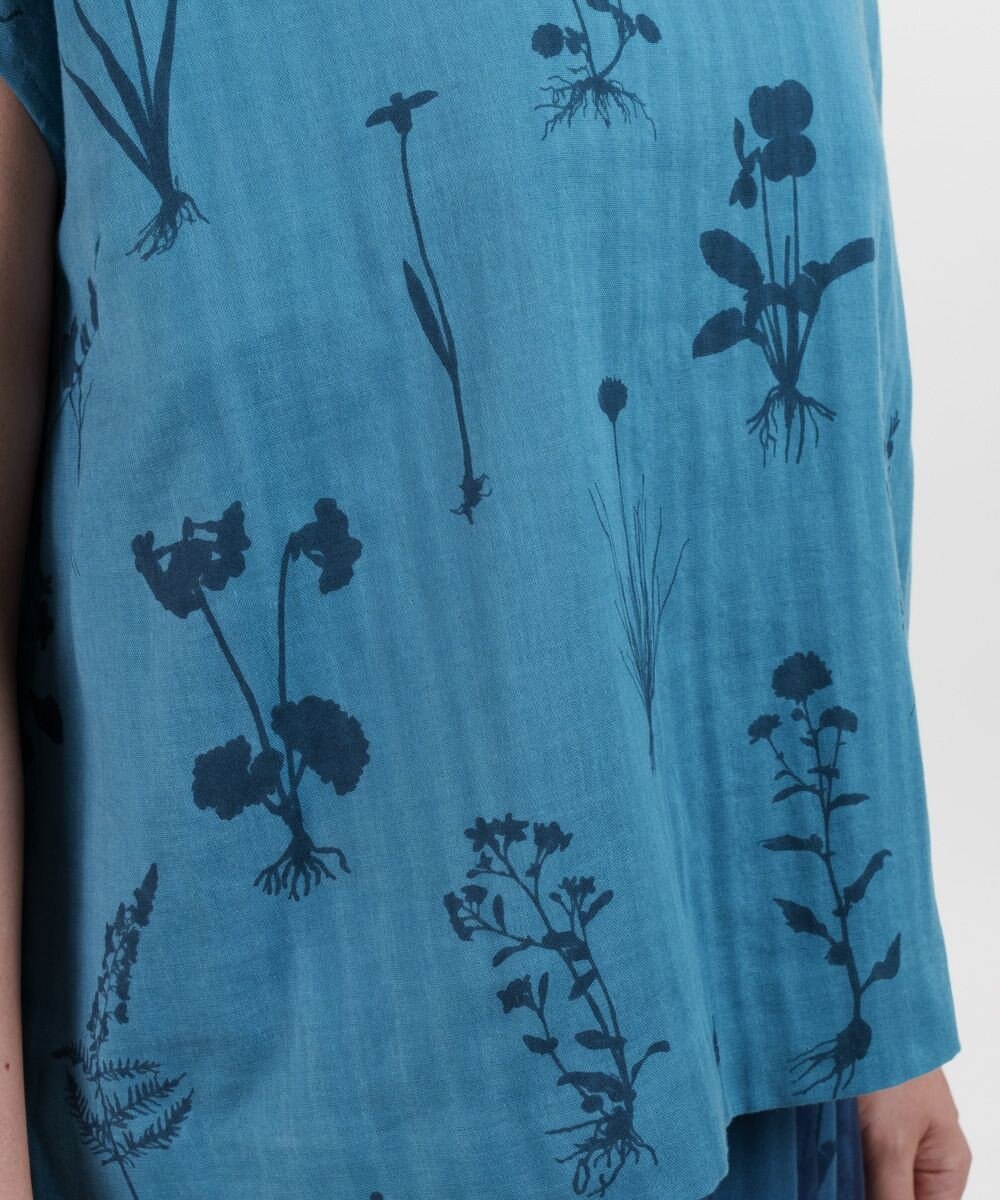 muuc 【ゆったりシルエットで涼しく上品】植物の影絵プリント プルオーバー 