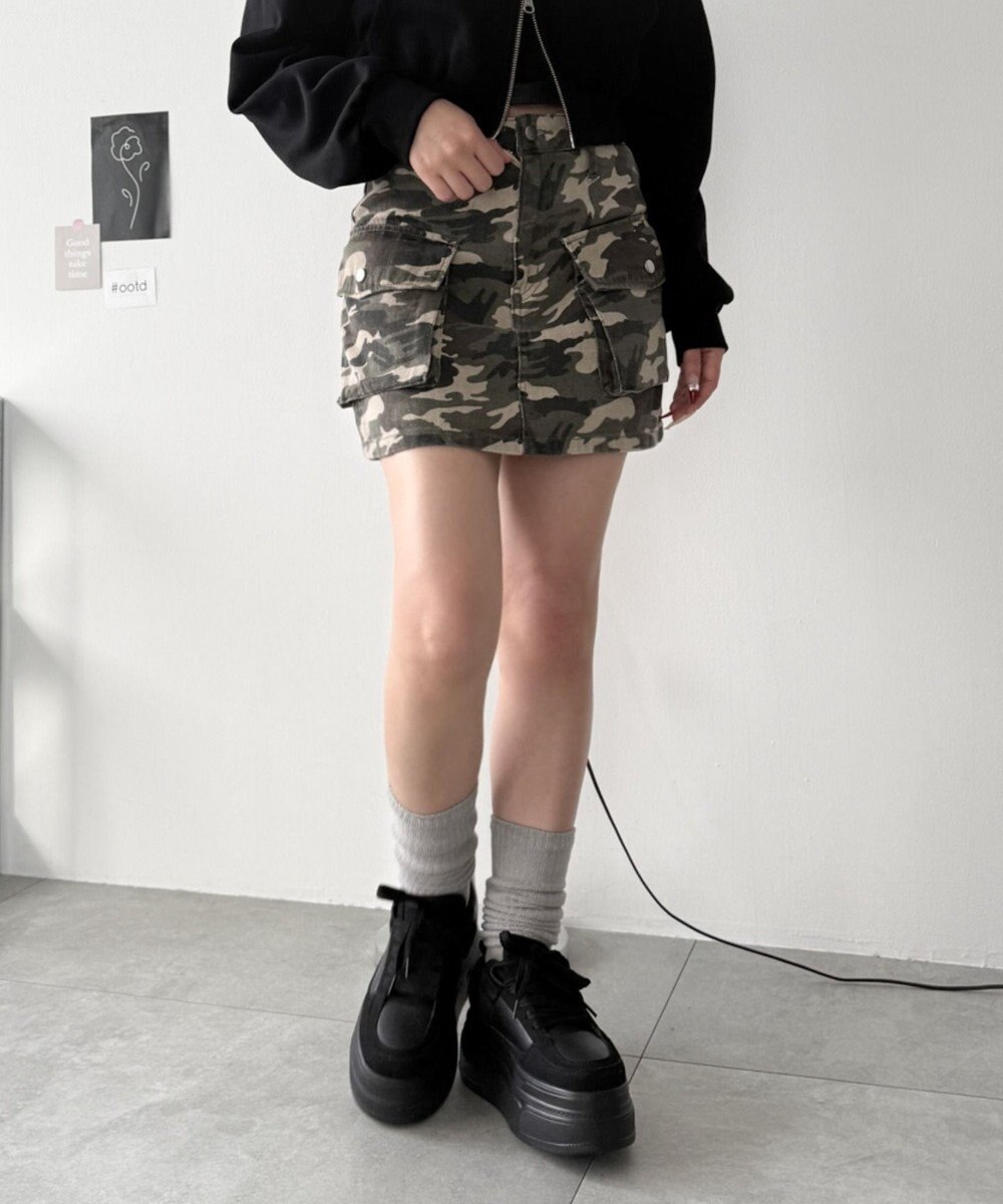 WEGO 厚底ワイドシューレーススニーカー 