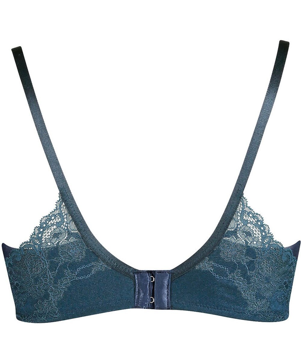 Wing 【シンクロブラ】 ノンワイヤーブラ　動いてもズレにくい　ウイング／ワコール　MB4013 