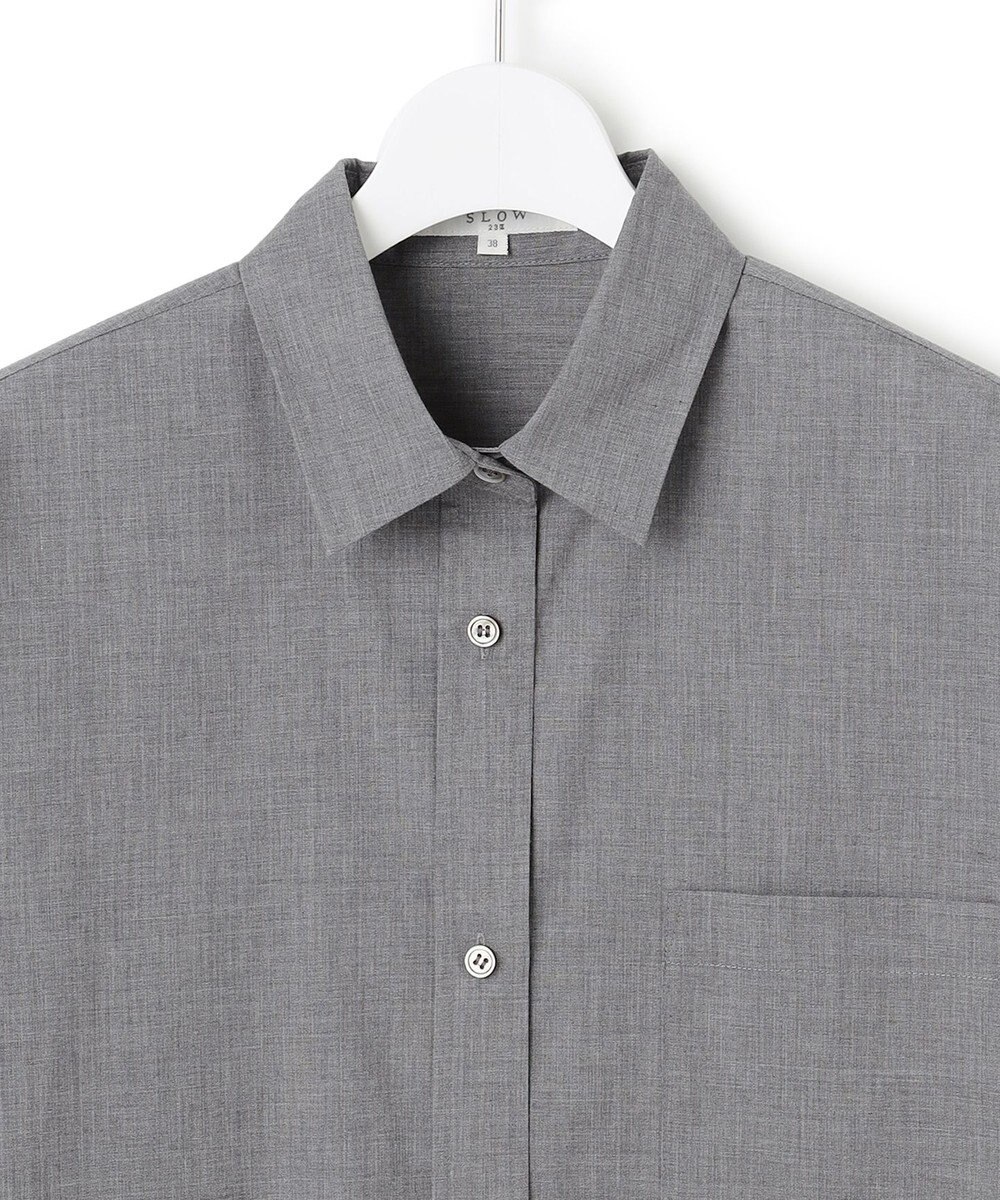 23区 【SLOW/一部店舗限定】ライトタンブラータフタ バックボタン シャツ 