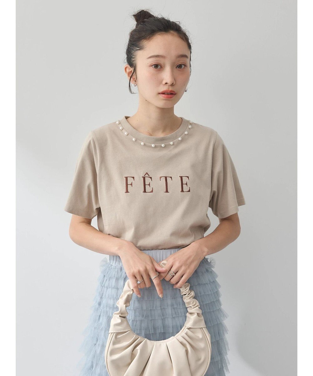 earth music&ecology 襟パール刺繍ロゴＴシャツ 