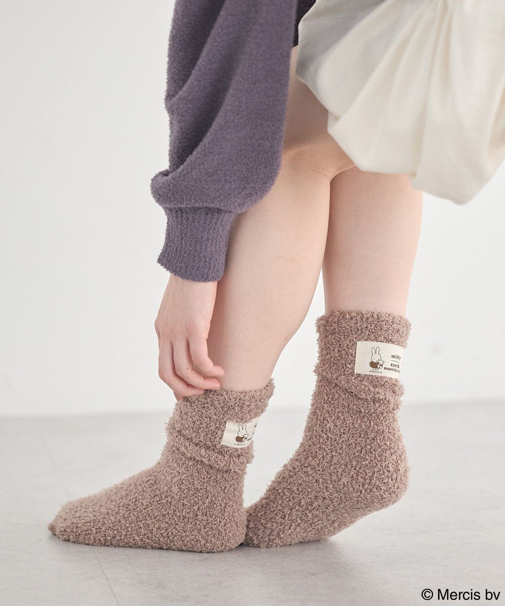 earth music&ecology 【予約】miffy/earth タグ付モコモコソックス 